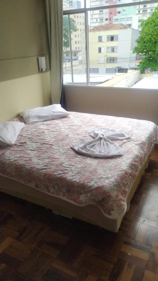 Vicz Palace Hotel Curitiba Luaran gambar